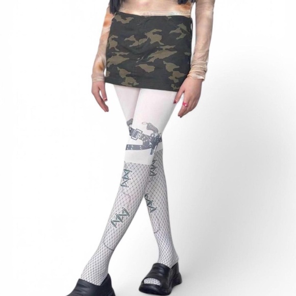 Subcultural Gothic Lolita Lace Suspender Velvet Tights - Picture 3 of 3